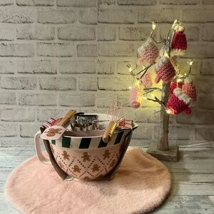 THE BAKESHOP 5pc Gingerbread Peppermint Batter Jug Set